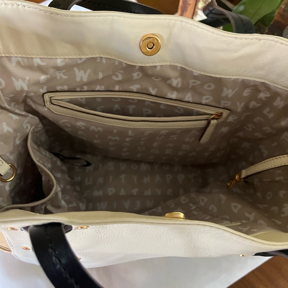 Aimee Kestenberg Chalk Colorblock Sullivan Tote Tag - Picture 5 of 12